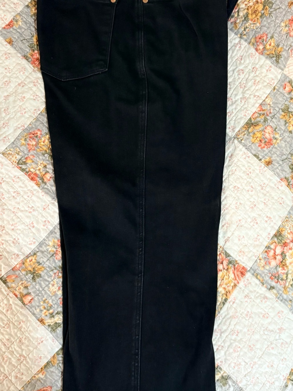 Judy Blue Black Wide Crop Jeans with Tan Label